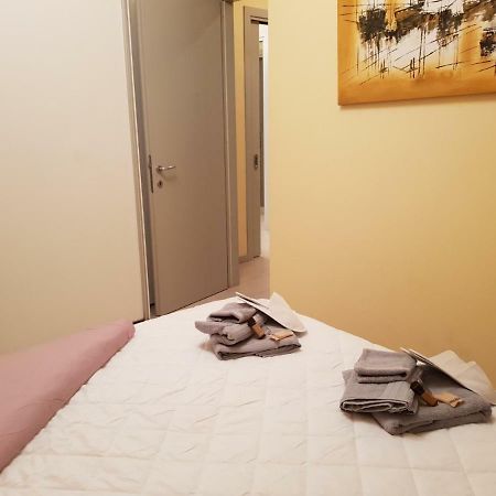 波尔佩纳泽德尔加尔达Casa Camilla别墅 外观 照片